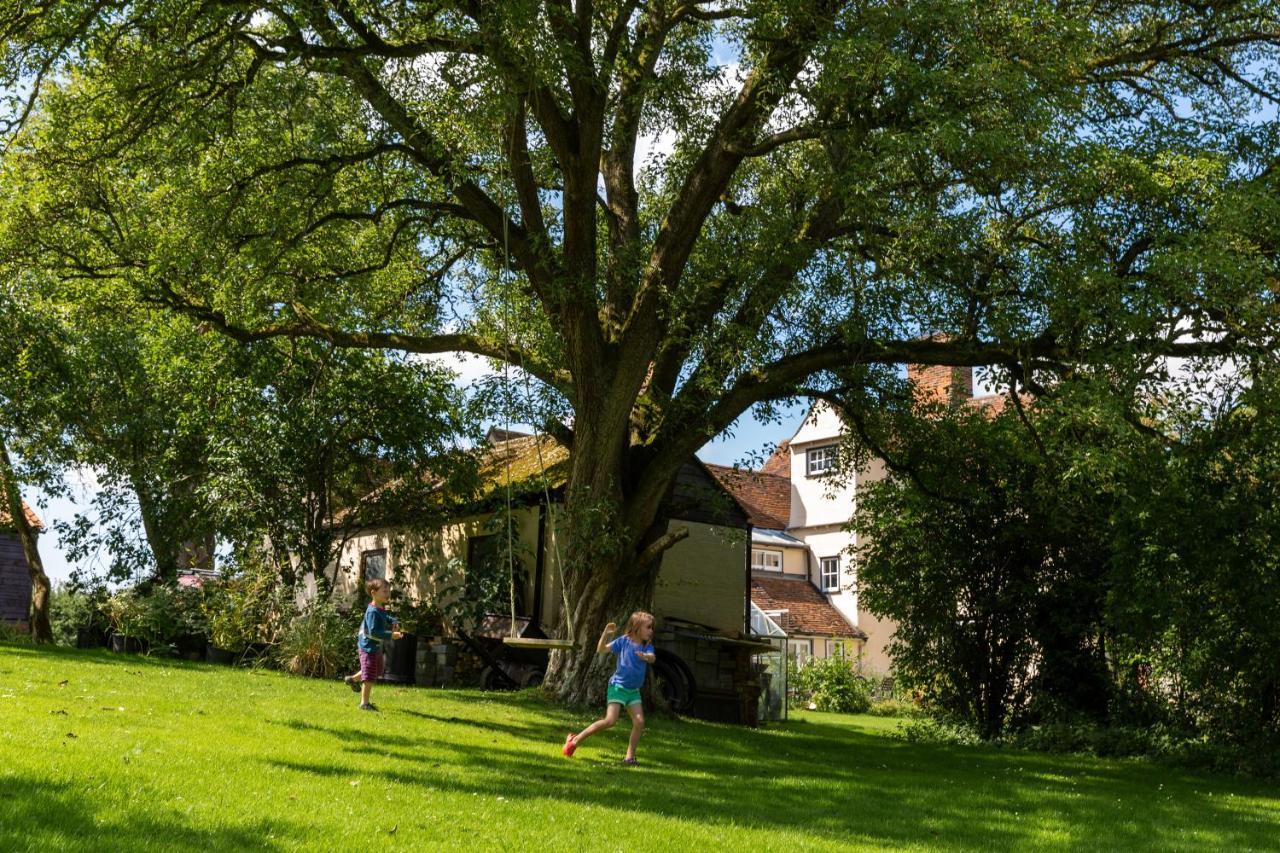 Pounce Hall -Stunning Historic Home In Rural Essex サフロン・ワルデン エクステリア 写真