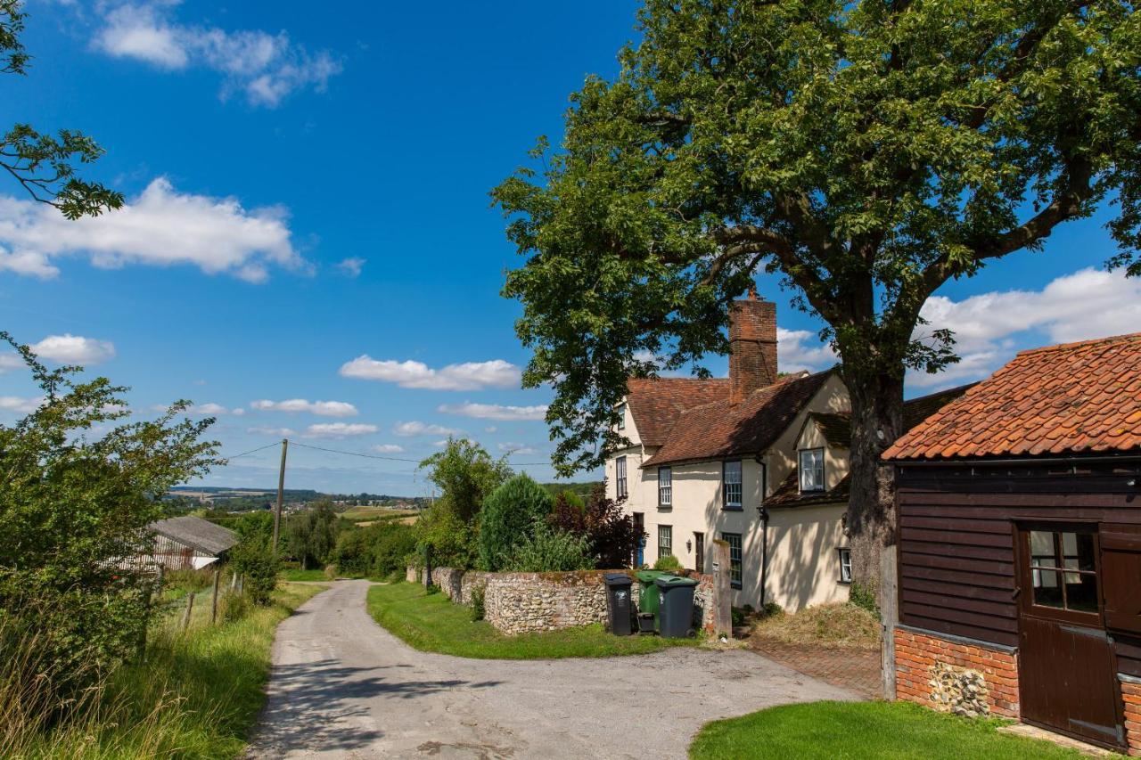 Pounce Hall -Stunning Historic Home In Rural Essex サフロン・ワルデン エクステリア 写真