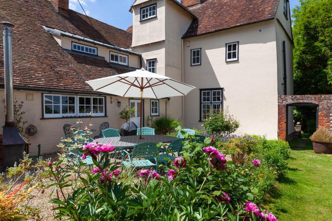 Pounce Hall -Stunning Historic Home In Rural Essex サフロン・ワルデン エクステリア 写真