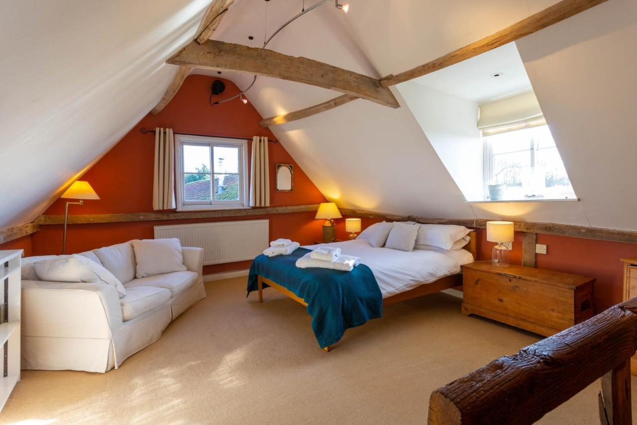 Pounce Hall -Stunning Historic Home In Rural Essex サフロン・ワルデン エクステリア 写真
